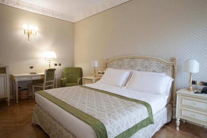 Marconi Hotel