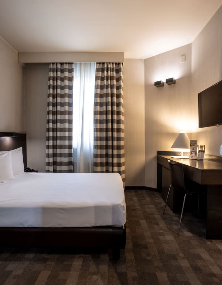 Hotel Ovest
