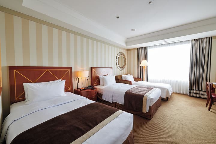 Imperial Hotel, Osaka