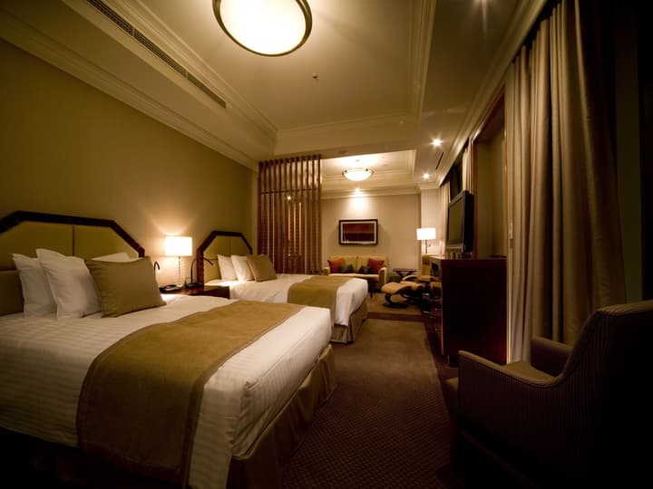 Imperial Hotel, Osaka