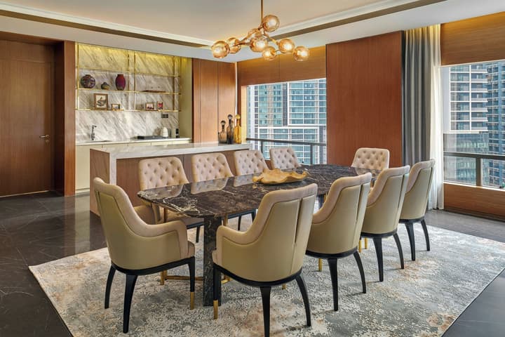 Renaissance Kuala Lumpur Hotel & Convention Centre