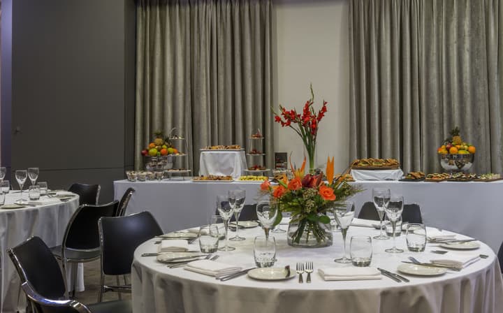 Victoria and Alfred Hotel by NEWMARK