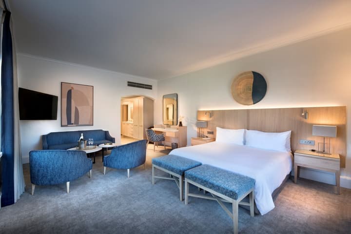 Victoria and Alfred Hotel by NEWMARK
