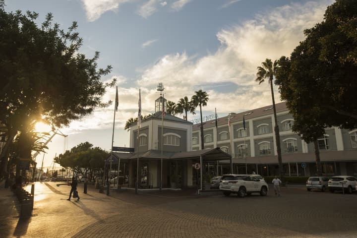Victoria and Alfred Hotel by NEWMARK