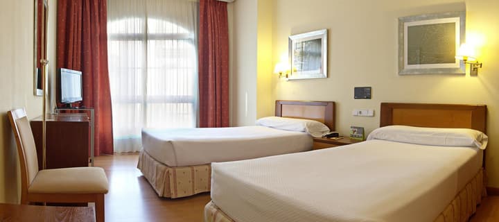 Hotel Sercotel Tres Luces