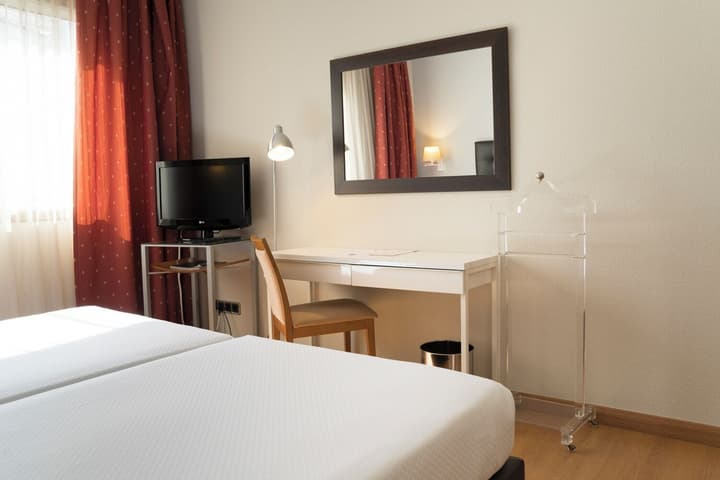 Hotel Sercotel Tres Luces