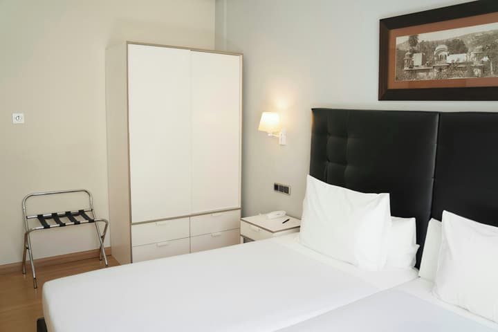 Hotel Sercotel Tres Luces