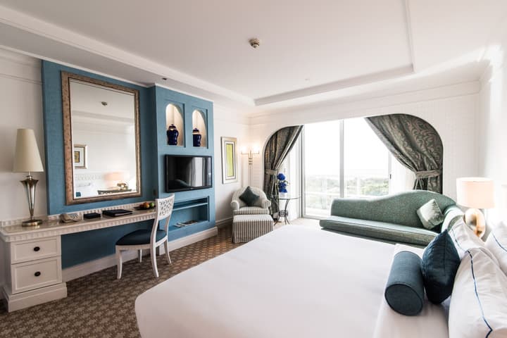 Al Habtoor Grand Resort, Autograph Collection®