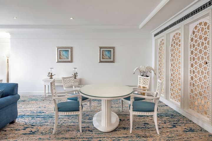 Al Habtoor Grand Resort, Autograph Collection®