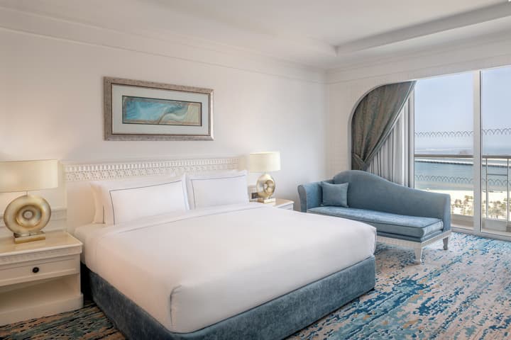 Al Habtoor Grand Resort, Autograph Collection®