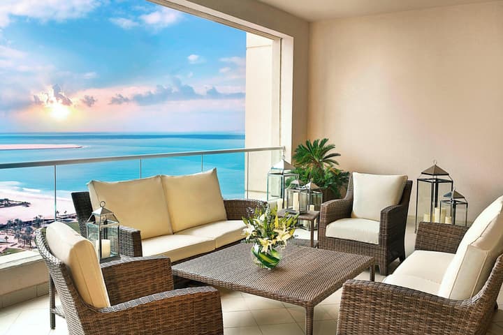 Al Habtoor Grand Resort, Autograph Collection®