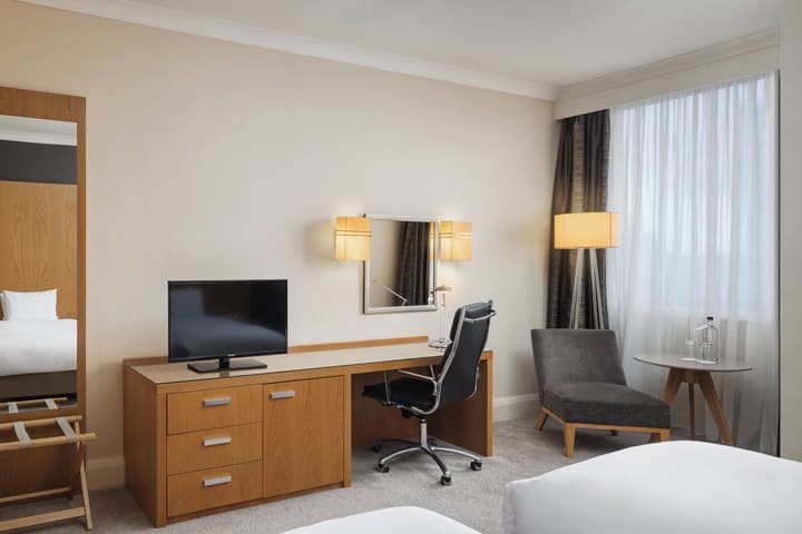 Crowne Plaza London Ealing by IHG