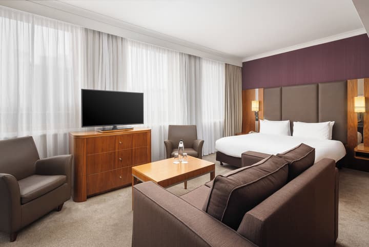 Crowne Plaza London Ealing by IHG