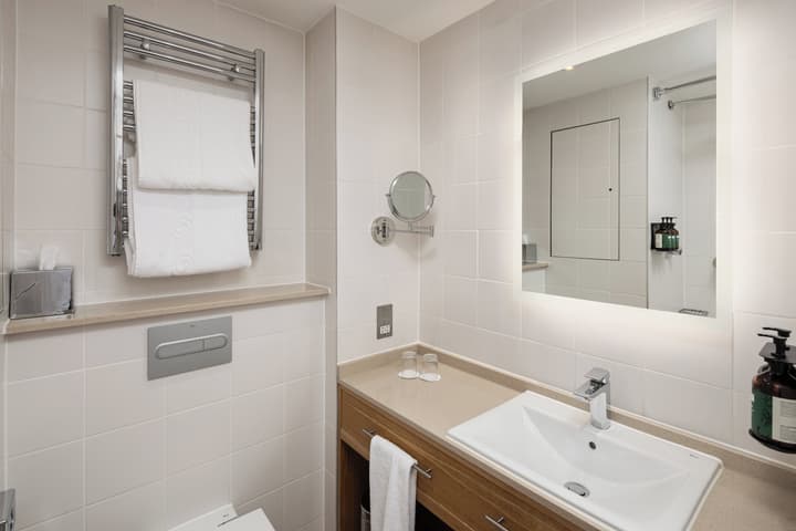 Crowne Plaza London Ealing by IHG
