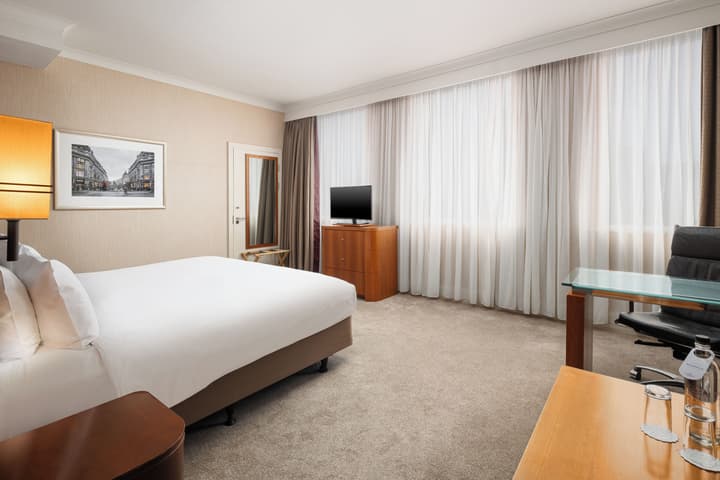 Crowne Plaza London Ealing by IHG
