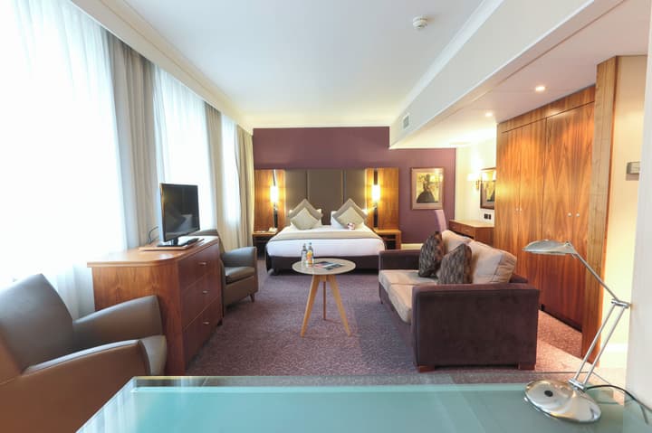 Crowne Plaza London Ealing by IHG