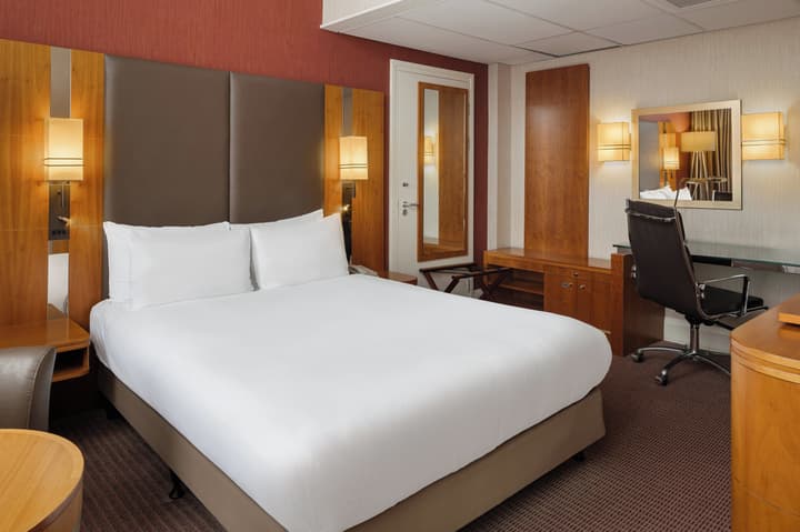 Crowne Plaza London Ealing by IHG