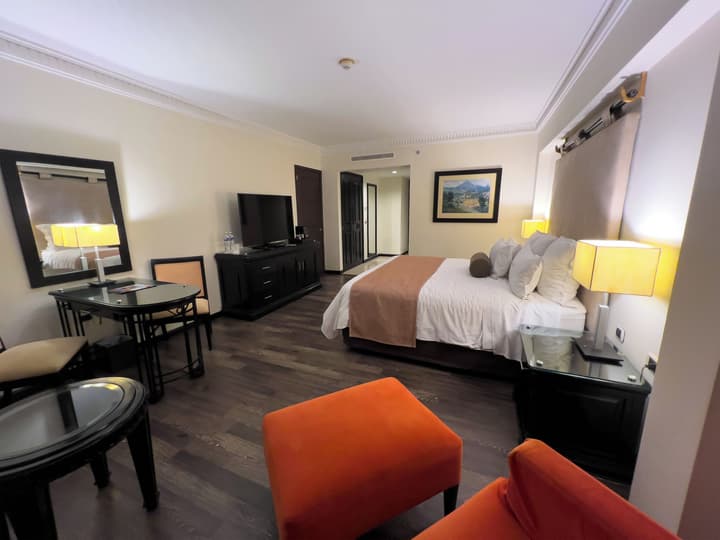 Tikal Futura Hotel & Convention Center