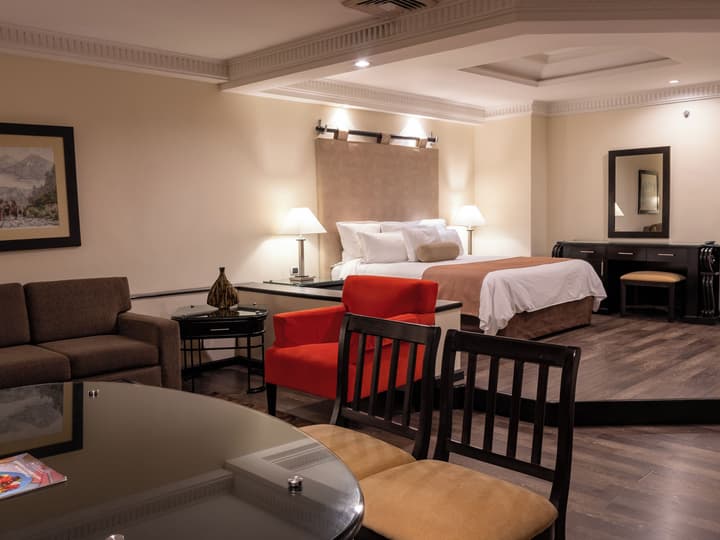 Tikal Futura Hotel & Convention Center
