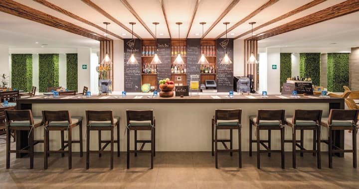 Tikal Futura Hotel & Convention Center