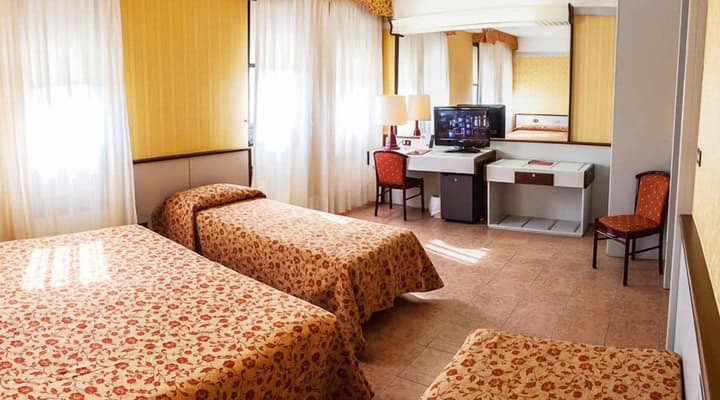 Hotel Maxim