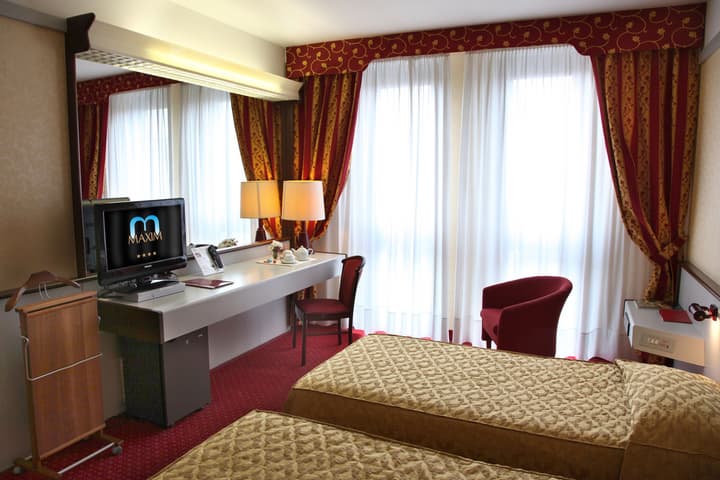 Hotel Maxim