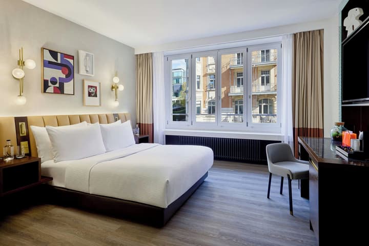 Neues Schloss Privat Hotel Zurich, Autograph Collection
