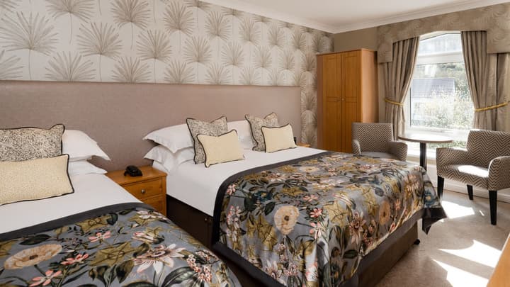 Everglades Hotel
