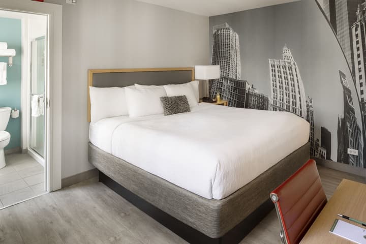 Hotel Saint Clair- Magnificent Mile