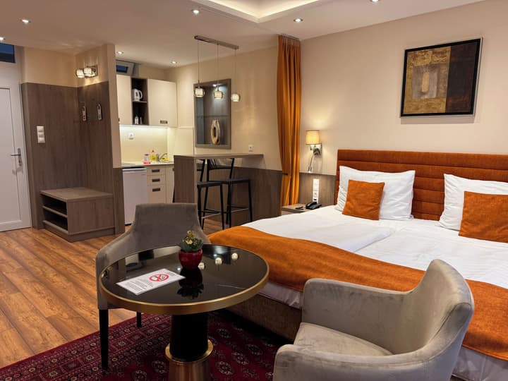 Hotel Charles