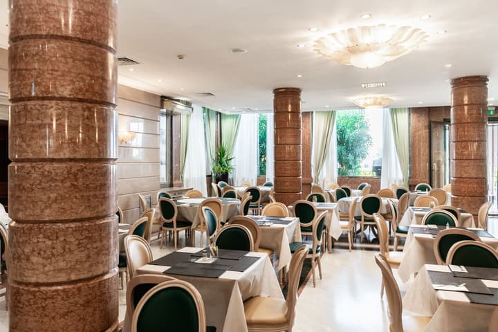 Hotel Catullo