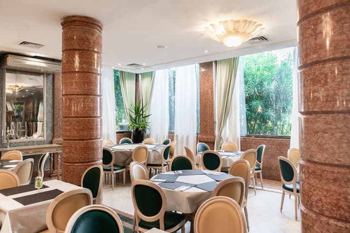 Hotel Catullo
