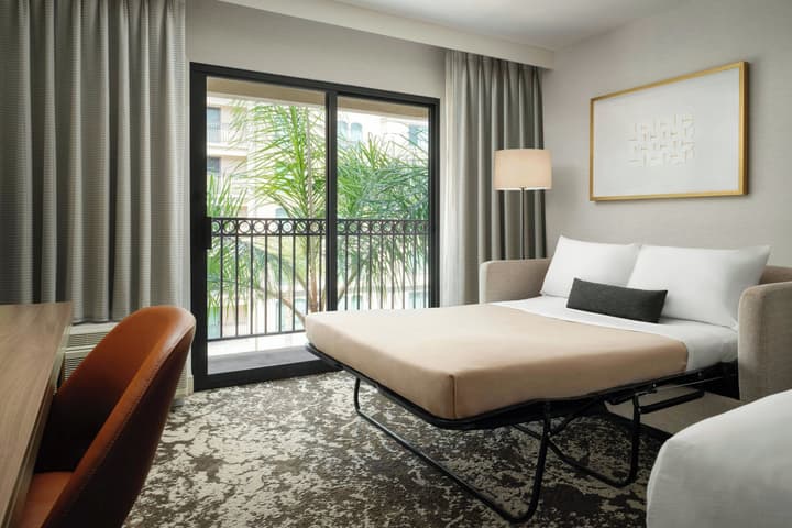 Courtyard by Marriott Pasadena/Old Town