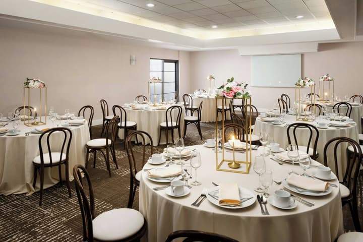 Courtyard by Marriott Pasadena/Old Town