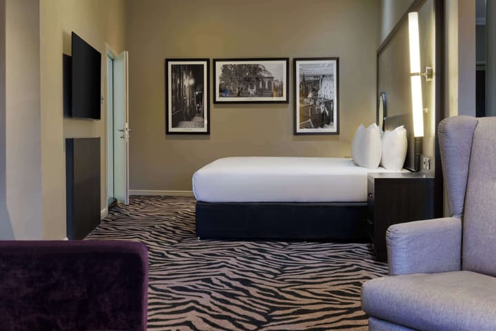 DoubleTree by Hilton Edinburgh City Centre