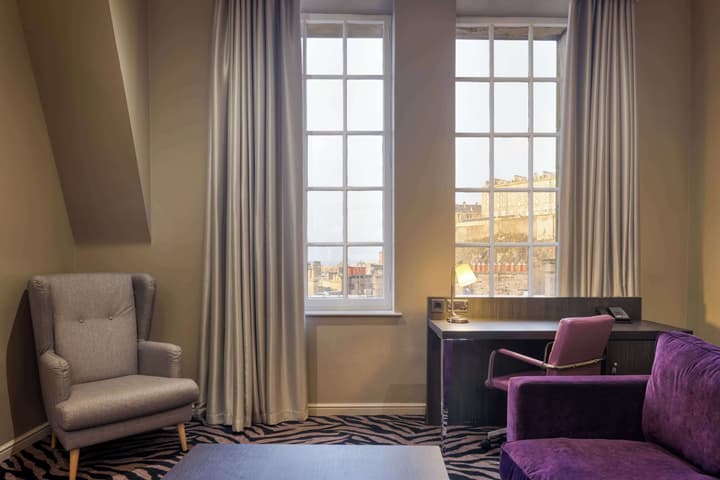 DoubleTree by Hilton Edinburgh City Centre