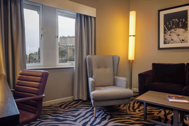 DoubleTree by Hilton Edinburgh City Centre