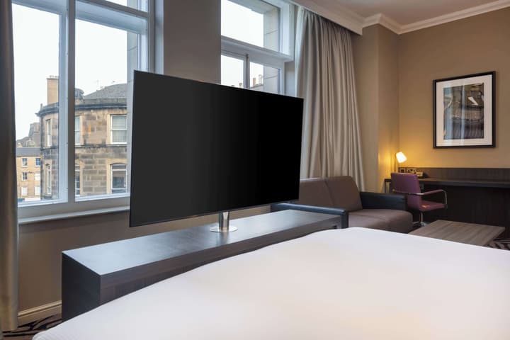 DoubleTree by Hilton Edinburgh City Centre