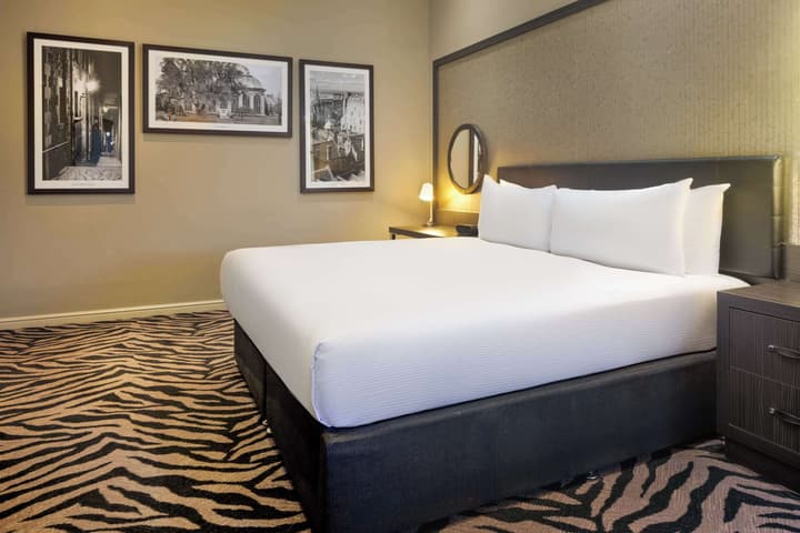 DoubleTree by Hilton Edinburgh City Centre