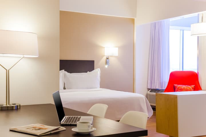 Fiesta Inn Tlalnepantla