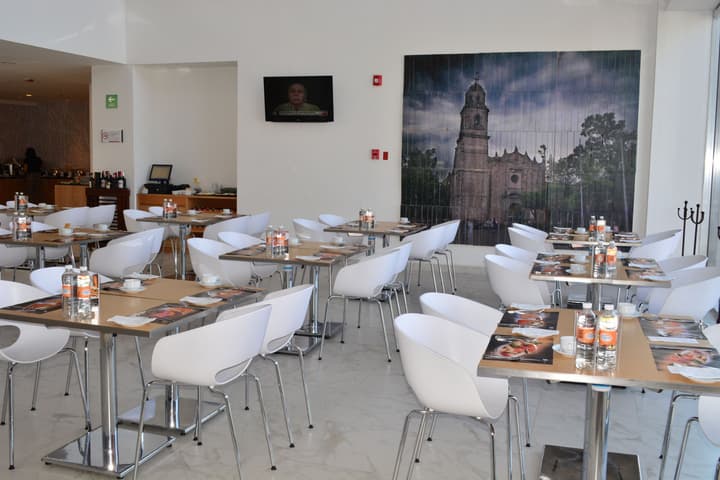 Fiesta Inn Tlalnepantla