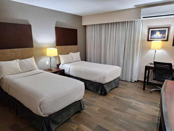 CHN Hotel Monterrey Centro, Trademark by Wyndham