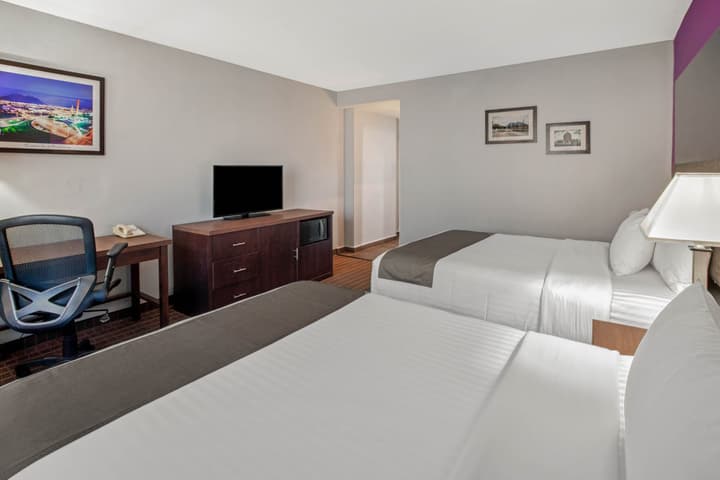 CHN Hotel Monterrey Centro, Trademark by Wyndham