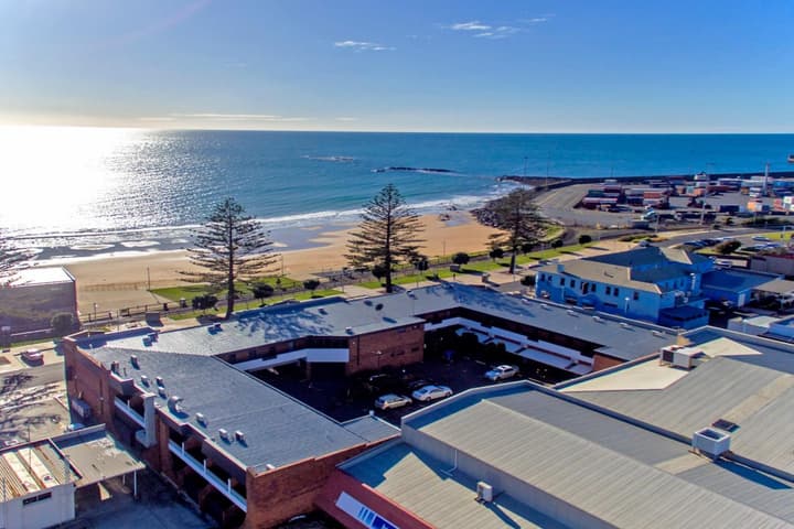 Beachfront Voyager Motor Inn