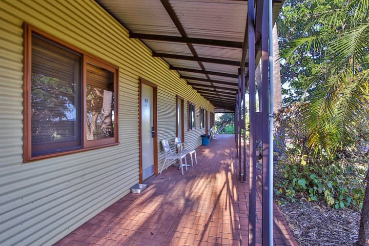 Kimberley Hotel Halls Creek