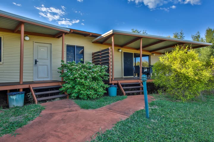 Kimberley Hotel Halls Creek