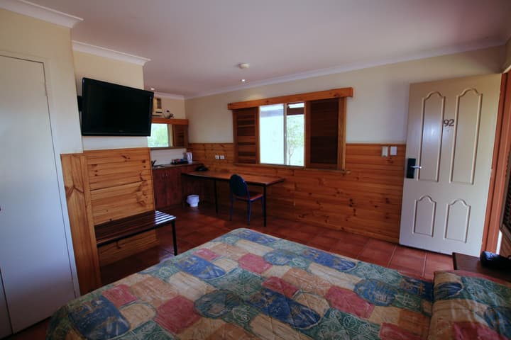 Kimberley Hotel Halls Creek