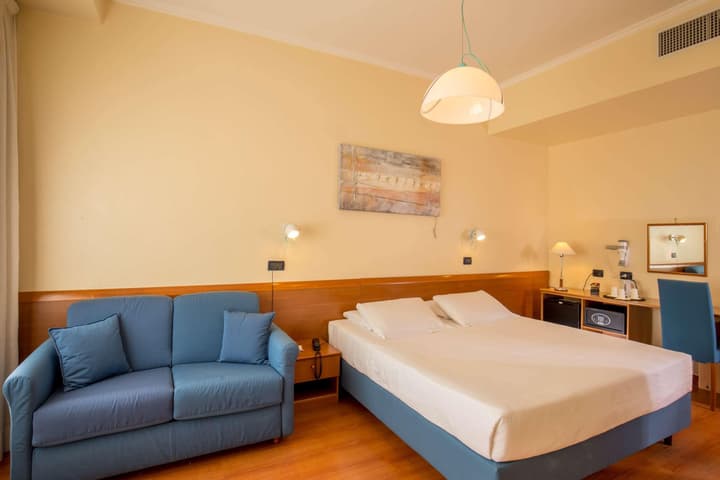 Best Western Plus Globus Hotel