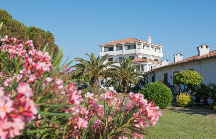 Sunbay Park Hotel