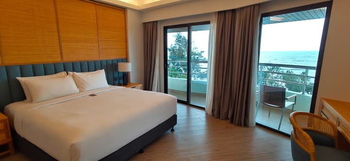 Swiss-Grand Beach Resort Kuantan